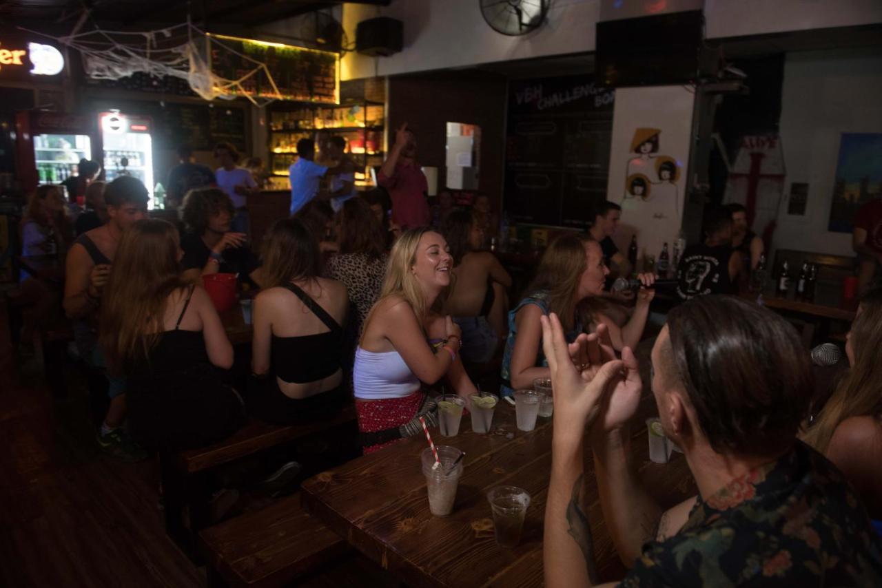 Vietnam Backpacker Hostels - Saigon โฮจิมินห์ซิตี้ ภายนอก รูปภาพ